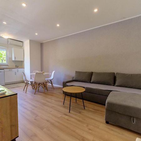 Apartment Jakov Задар Екстер'єр фото